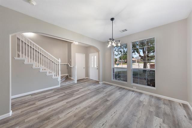 Building Photo - 407 Dartmoor Dr