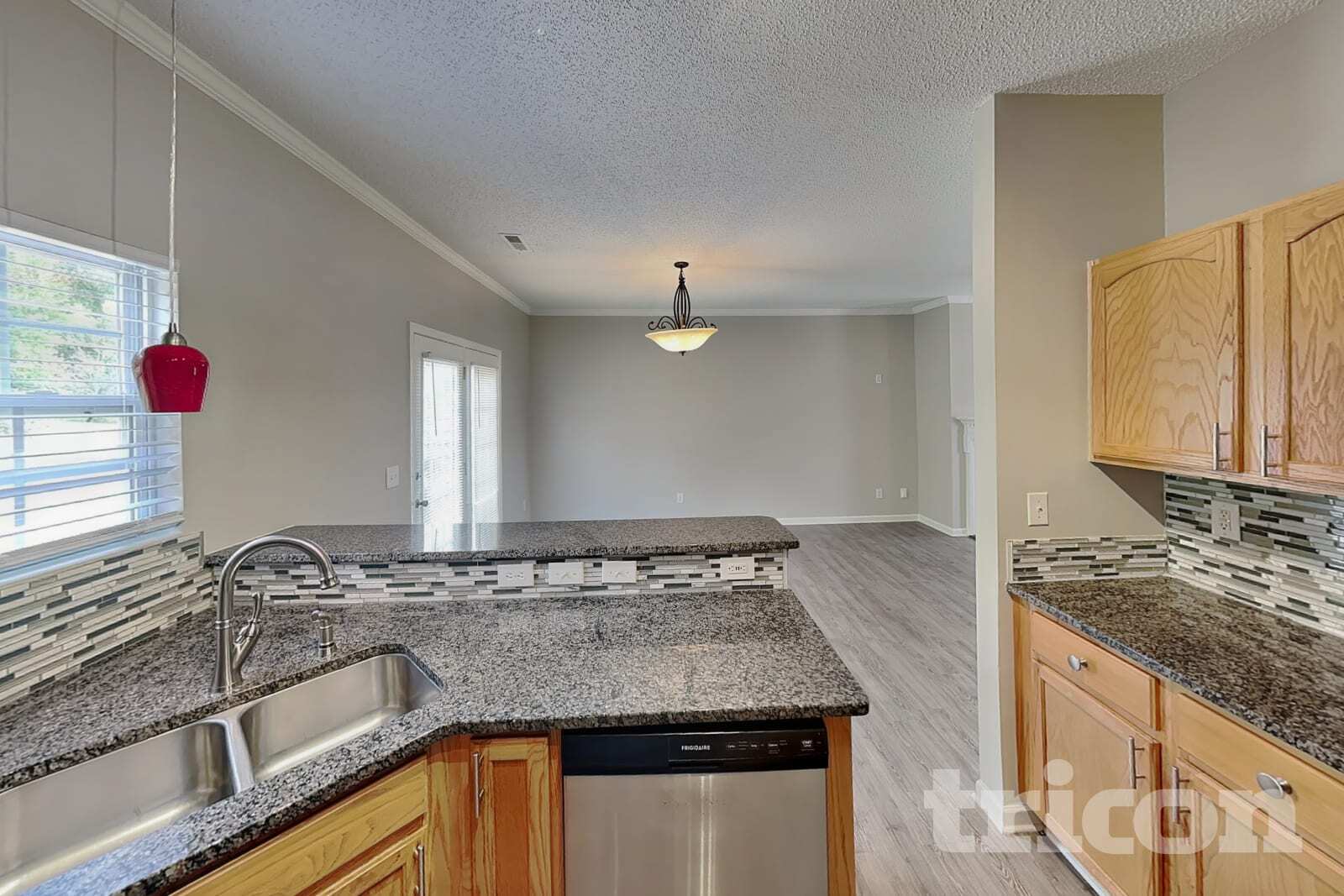 Building Photo - 5862 Mahogany Pl SW