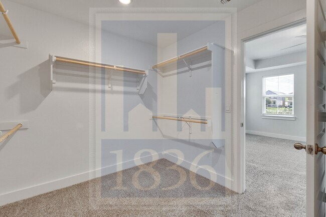 Building Photo - 7508 Chesapeake Rail Ln