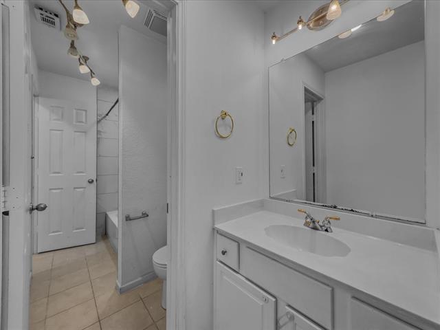 Building Photo - 1805 Arbor Creek Dr