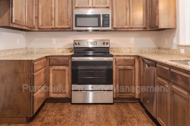 Building Photo - 4329 Edinburg Way
