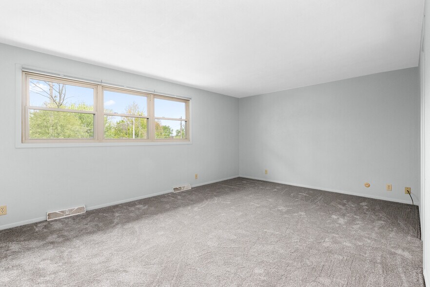 Building Photo - 6207 N Northmoor Ct