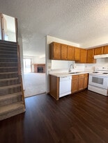 Building Photo - 5507 Fiesta Ln