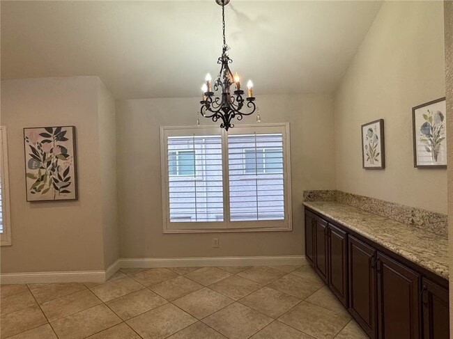 Building Photo - 444 Golden Springs Dr