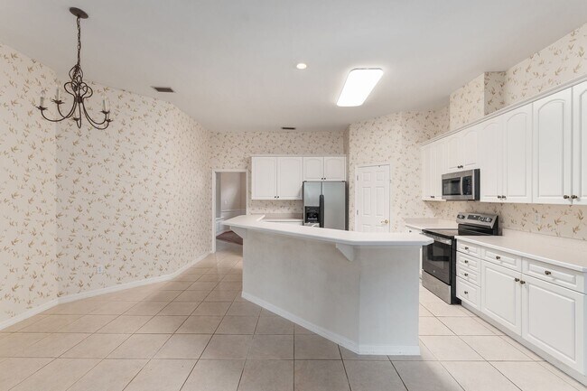 Building Photo - 7013 NW 50th Terrace