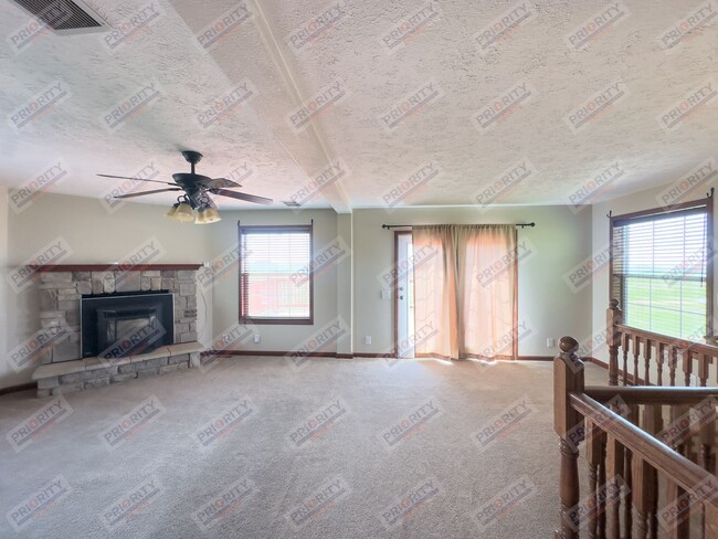 Building Photo - Rural Single Family Home