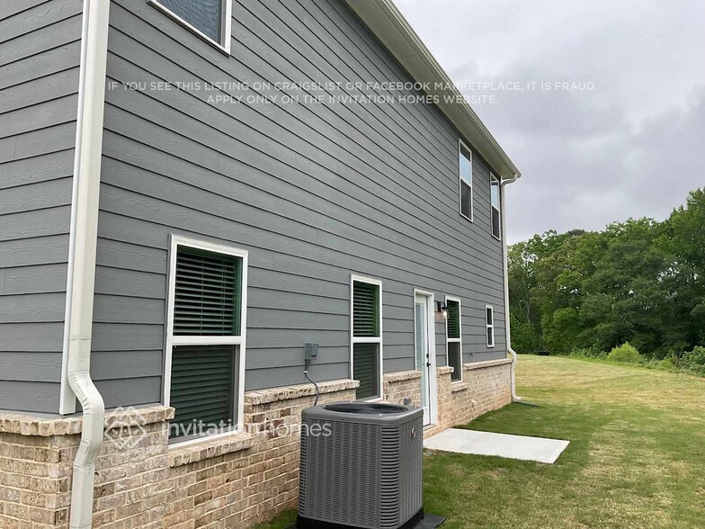 Building Photo - 3935 Breeder&#39;s Court
