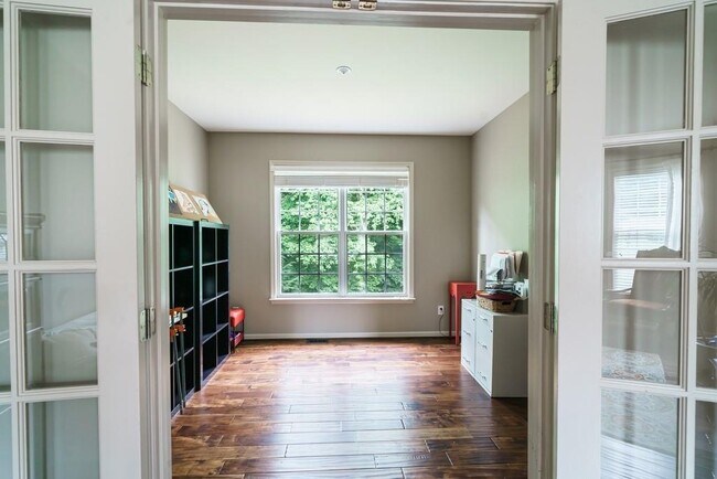 Building Photo - 5342 Tormeall Trace
