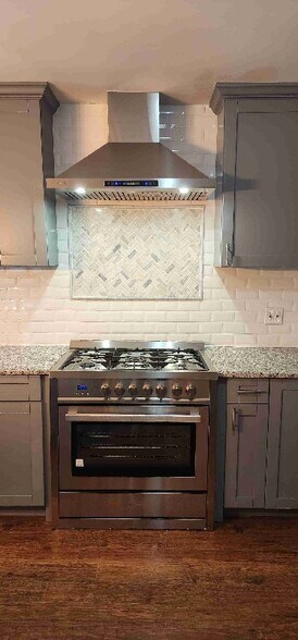 Building Photo - 4605 Blanton Rd