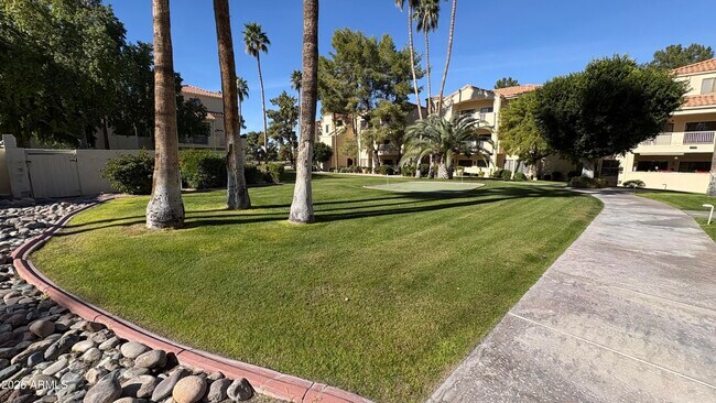 Building Photo - 19400 N Westbrook Pkwy