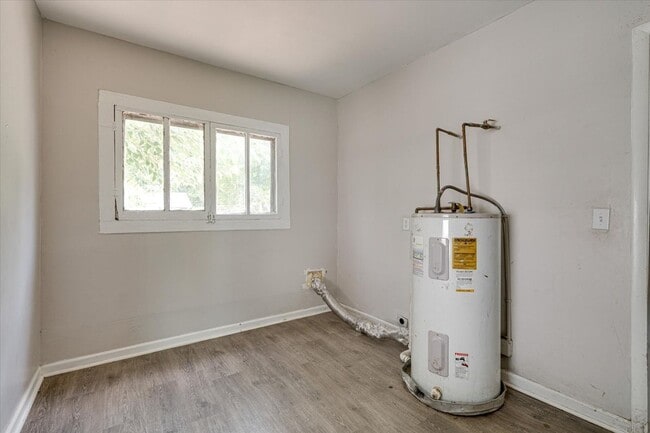 Building Photo - 3-Bedroom Home in Chattanooga – $1,350/Month