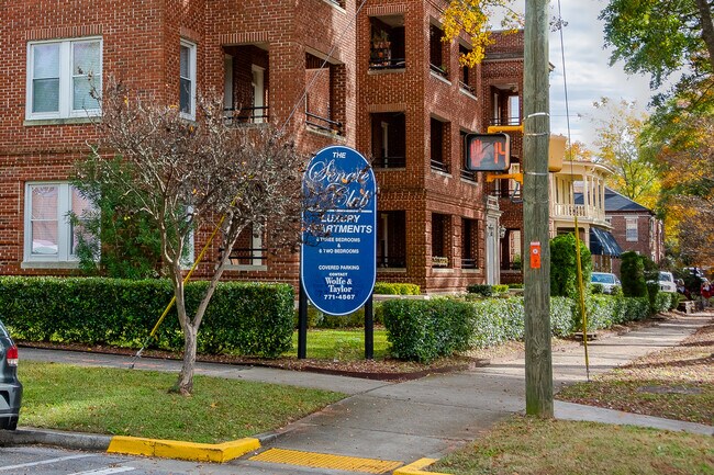 Primary Photo - The Senate Club - 2 bedroom/2 bath **** MO...