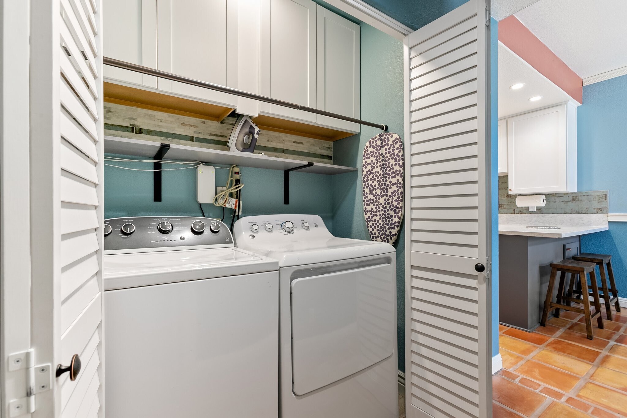 Building Photo - 3531 Cameo Dr