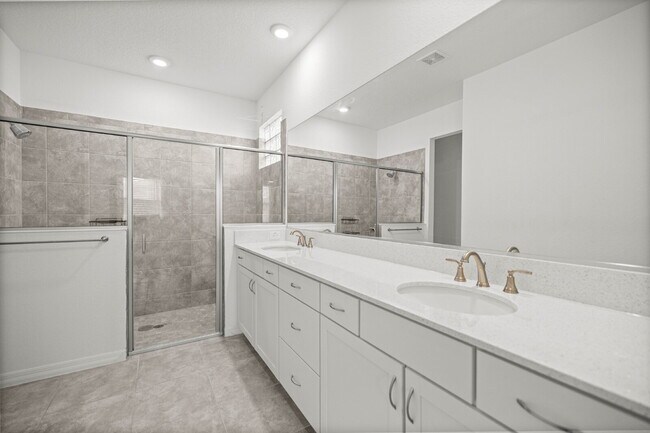 Building Photo - ???? Available 4 Bedroom Now in Calesa Township – No Rear Neighbors!