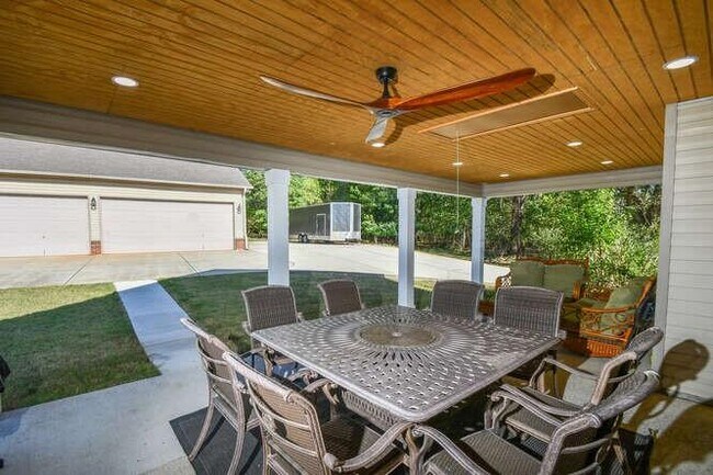 Building Photo - 886 Jefferson Walk Cir