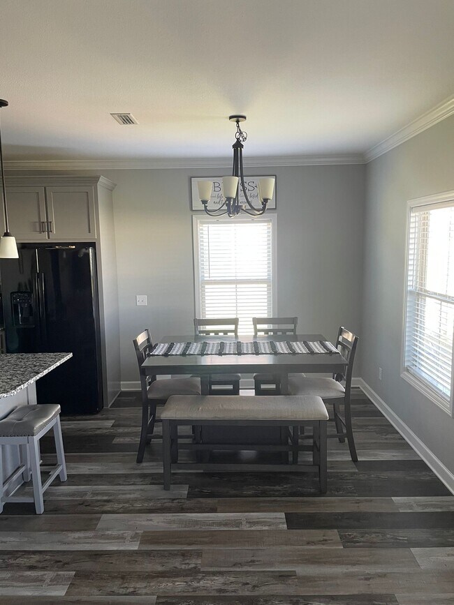 Building Photo - 103 Southern Winds Dr