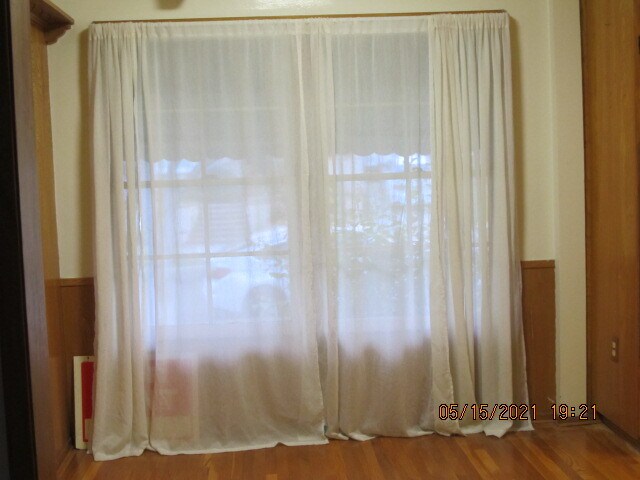 Dining area - 8124 Gonzaga Ave