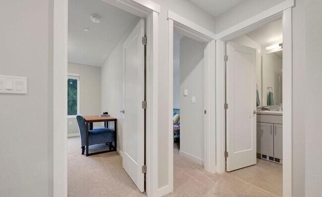 Building Photo - July Rent Free! Newer 3-Bedroom Home with Smart Features, Tandem Garage & Modern Finishes
