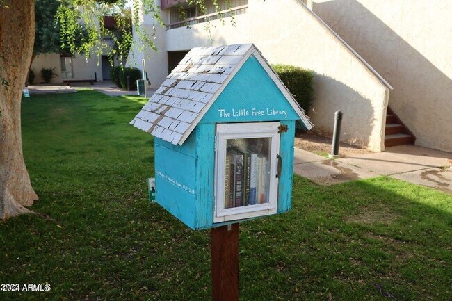 Building Photo - 3828 N 32nd St