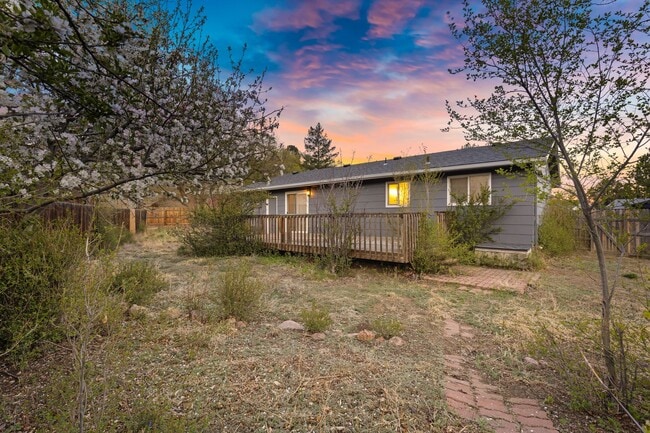 Building Photo - 2436 Launcelot Ct
