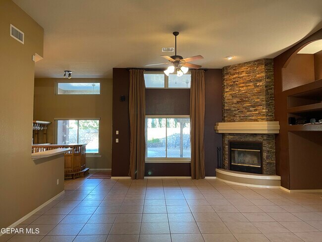 Building Photo - 12632 Tierra Fuego Ct