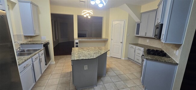 Building Photo - 6314 Columbia Falls Ln