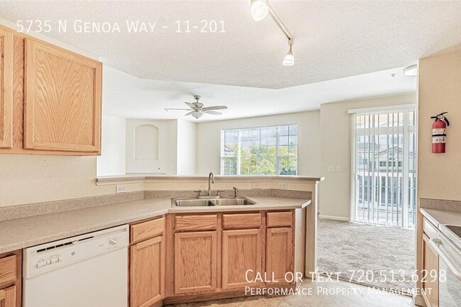 Building Photo - 5735 N Genoa Way
