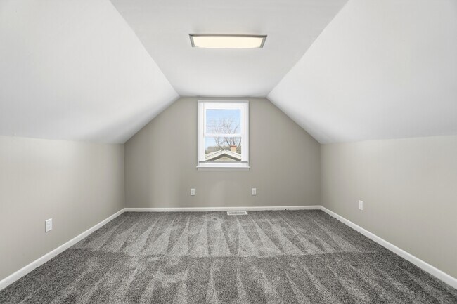 Building Photo - 4120 Kentland Ave