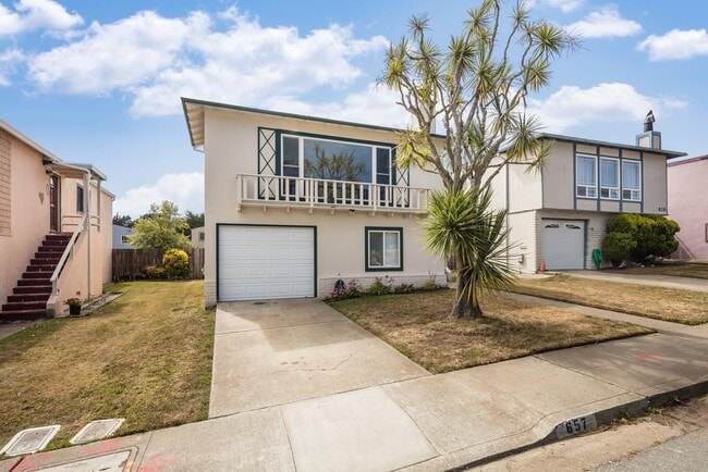 Building Photo - 657 Hickey Blvd
