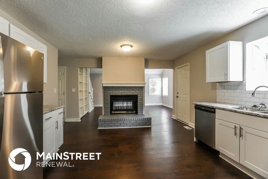 Building Photo - 1539 Dartmouth Dr