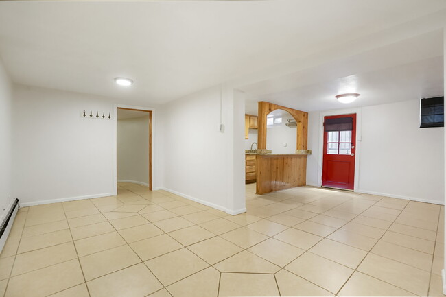 Building Photo - Denver - Charming 2 Bedroom / 1 Bath Apart...