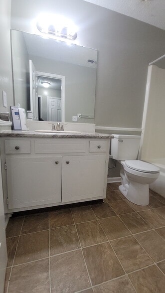 Building Photo - 1506 Ascent Trl NW