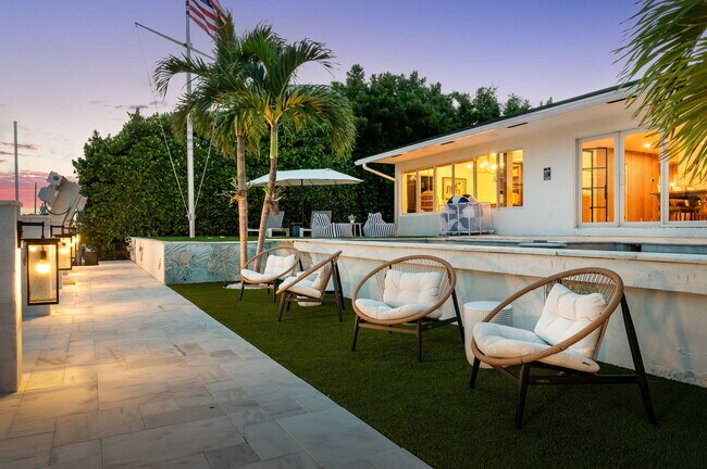 Building Photo - 5 Inlet Cay Dr