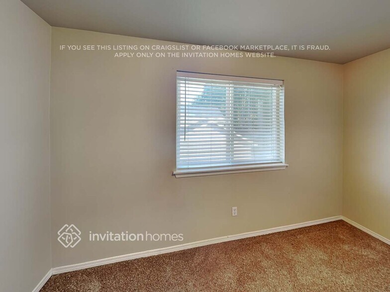 Building Photo - 9414 173rd St Ct E