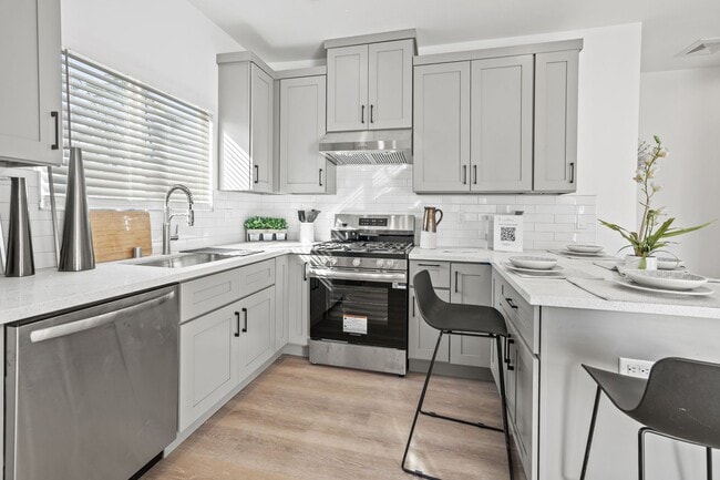 Building Photo - Showing Times: Every Mondays & Wednesdays 3:30PM - 4:30PM  & Every Saturdays 1:30PM - 2:30PM