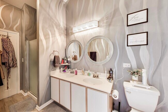 Building Photo - 590 Triumph Ct