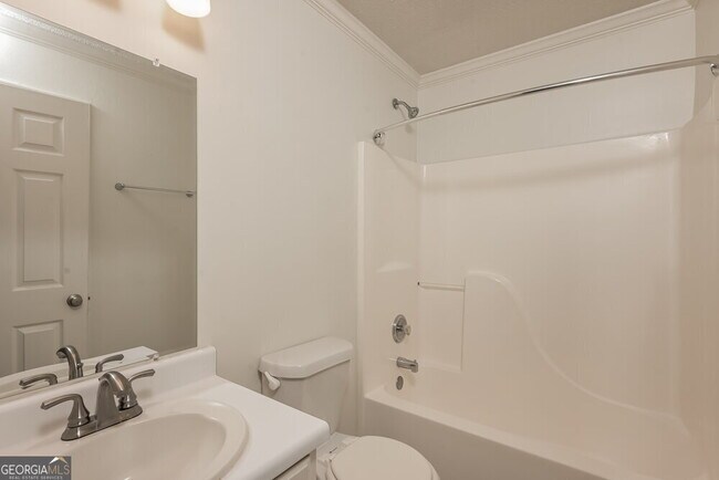 Building Photo - 422 Shoal Cir