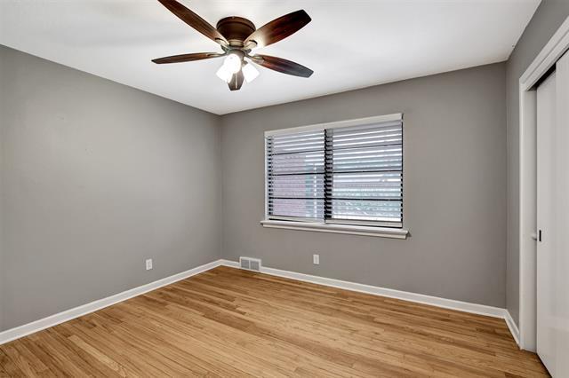 Building Photo - 1422 Flamingo Ln