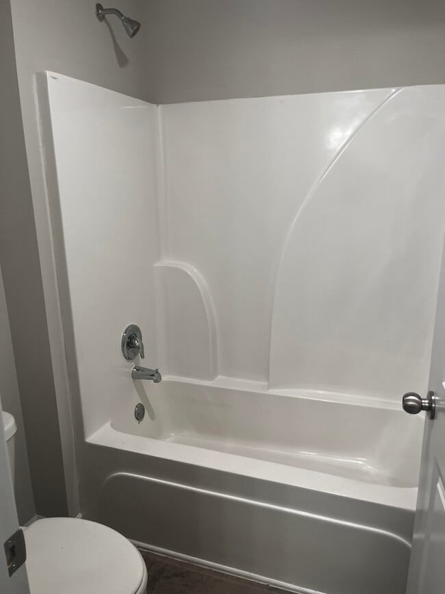 Building Photo - 7522 Congregation St