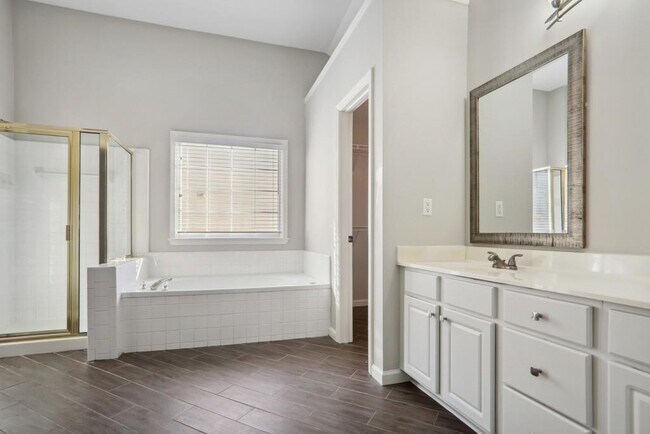 Building Photo - 1110 Compass Pointe Crossing
