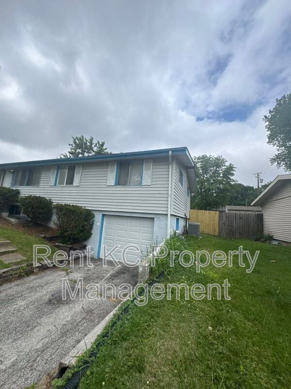 Building Photo - 6904 NW 78th St