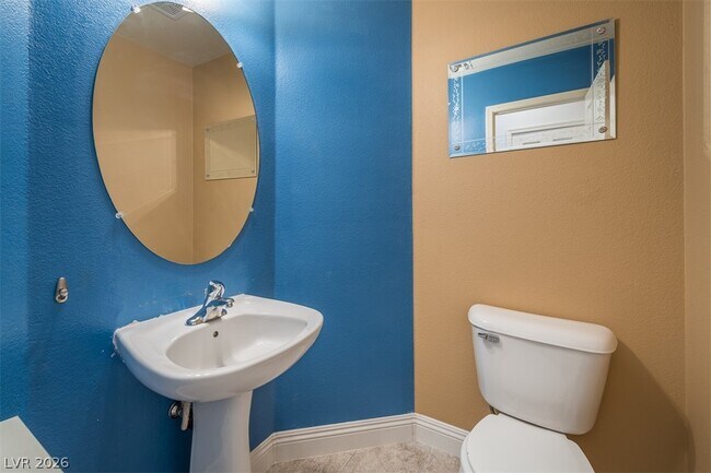 Building Photo - 227 Serenity Crest St