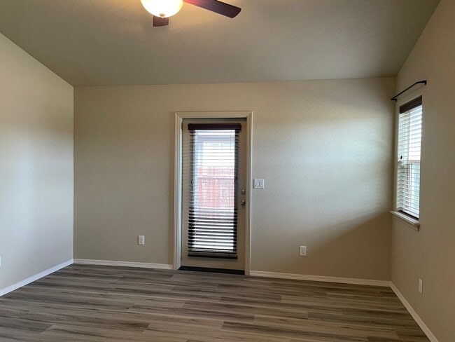 Building Photo - Great 3 Bedoom 2 Bath Home