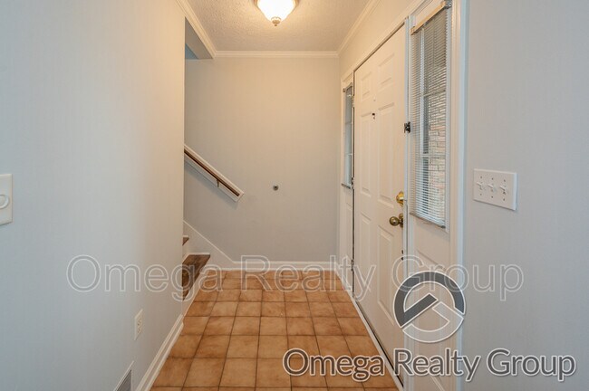 Building Photo - 6616 E Aberdeen Dr