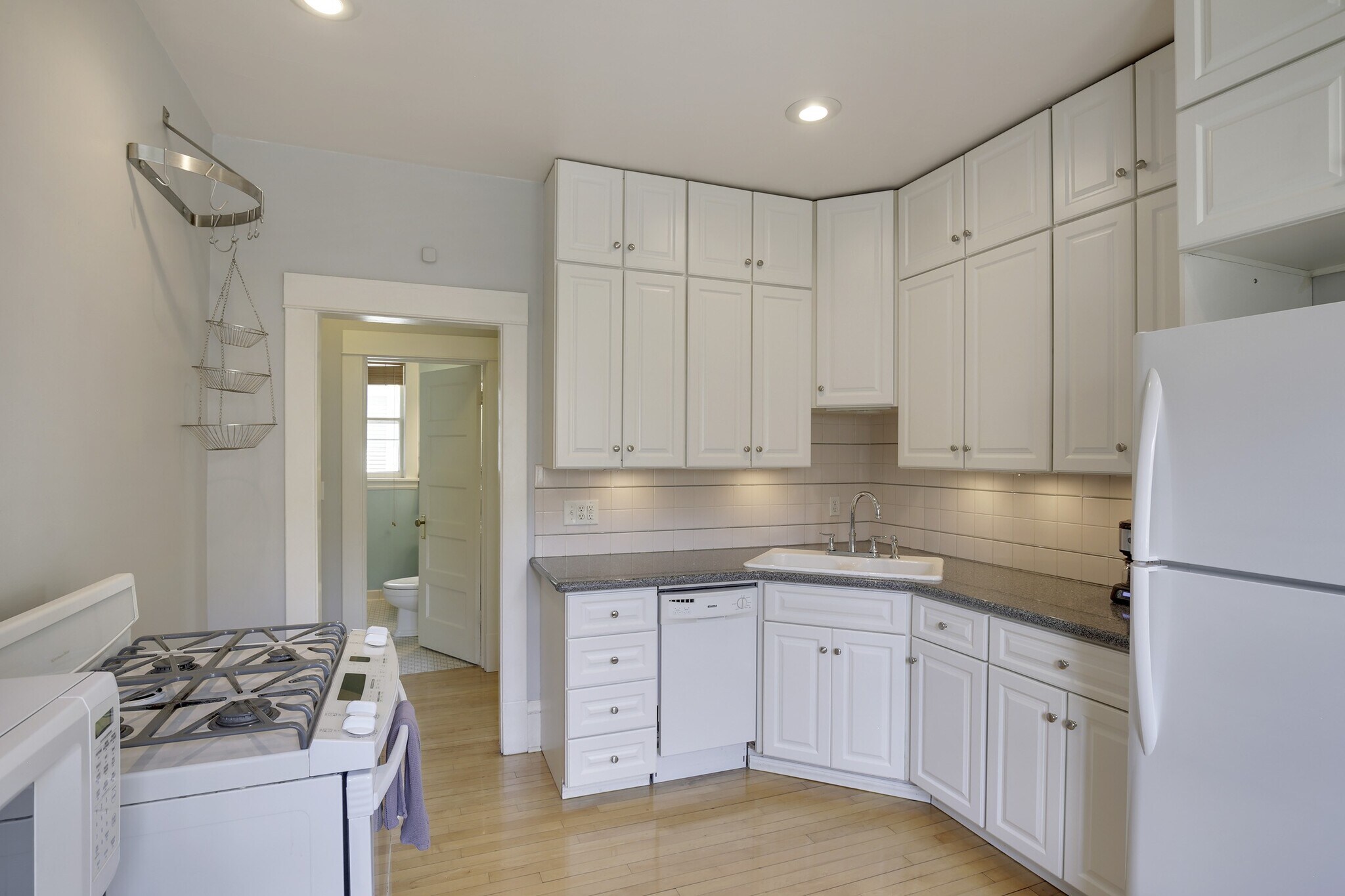 Building Photo - 3829 Pillsbury Ave S