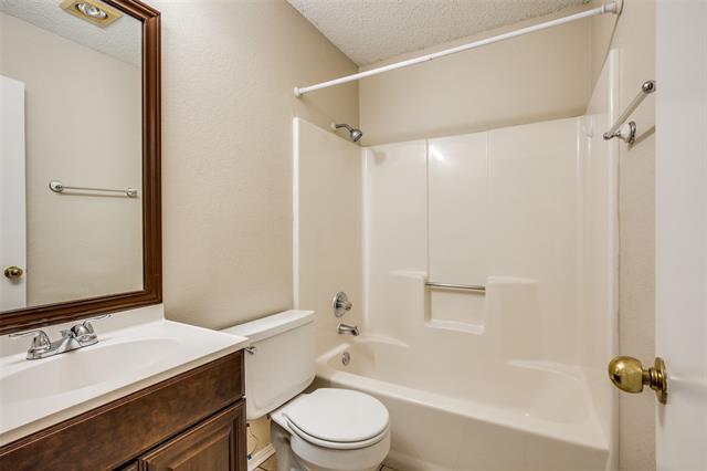 Building Photo - 5816 Stone Meadow Ln