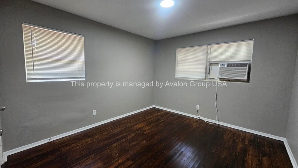 Building Photo - 630 Alder St