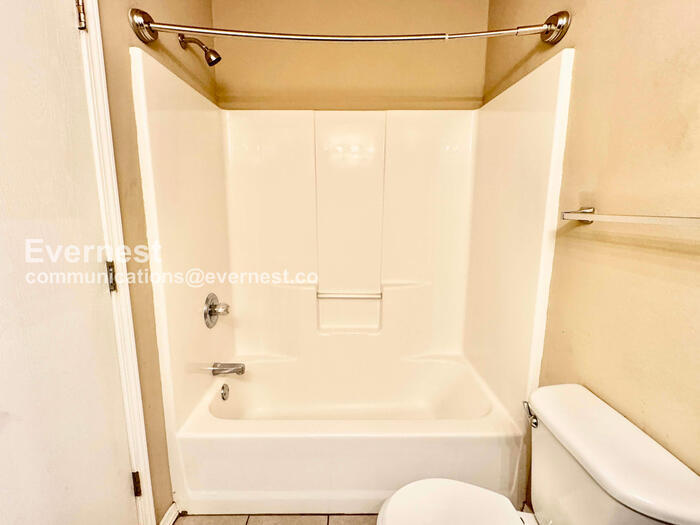 Building Photo - 8963 S 257th E Pl