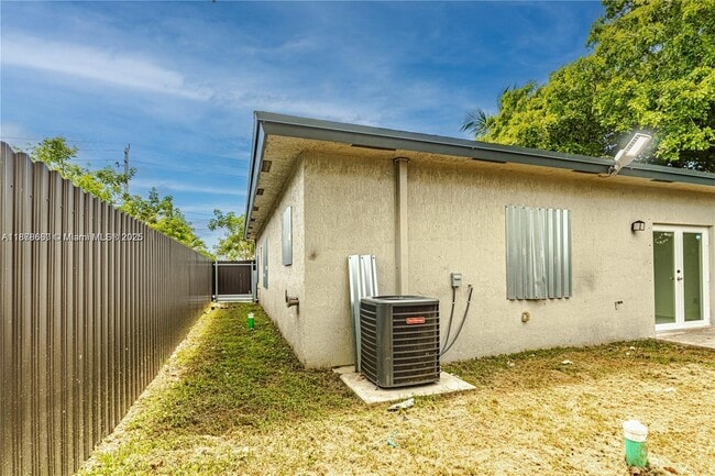 Building Photo - 7930 NW 14th Ave