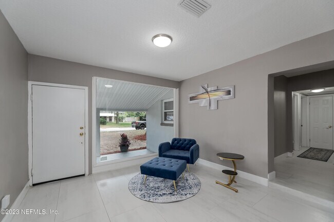 Building Photo - 5262 Tulane Ave